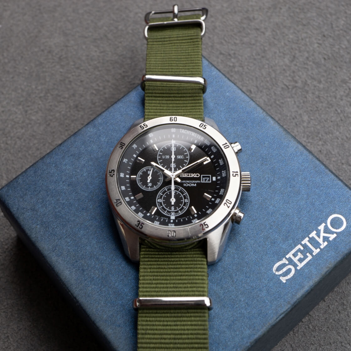 green crown and buckle standard nato strap