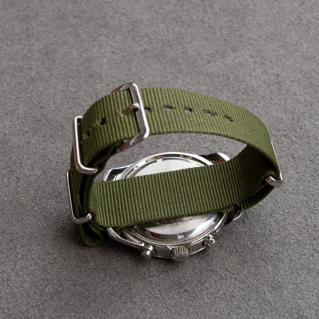 green crown and buckle standard nato strap