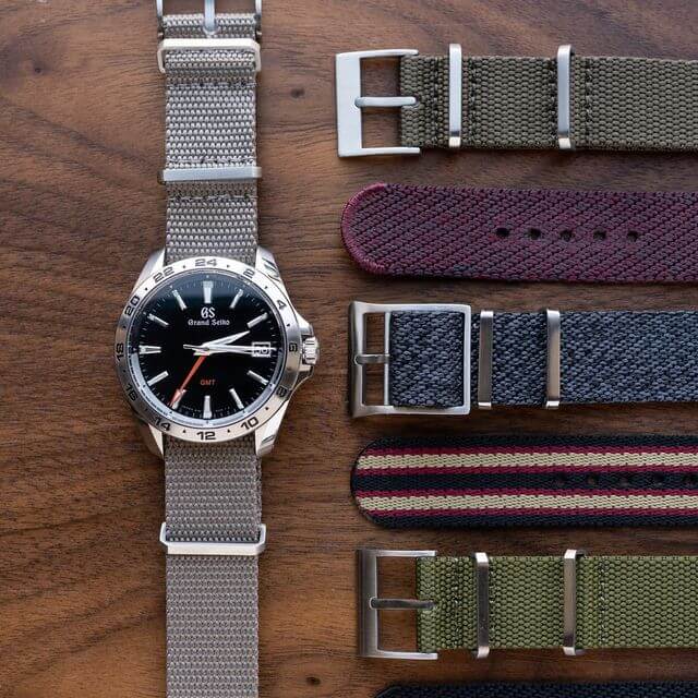 Crown & Buckle watch straps