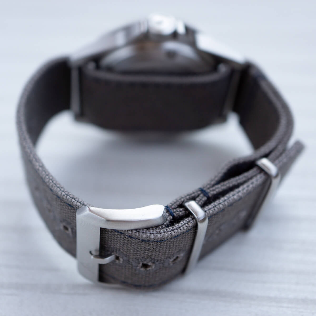 haveston canvas pass-through strap