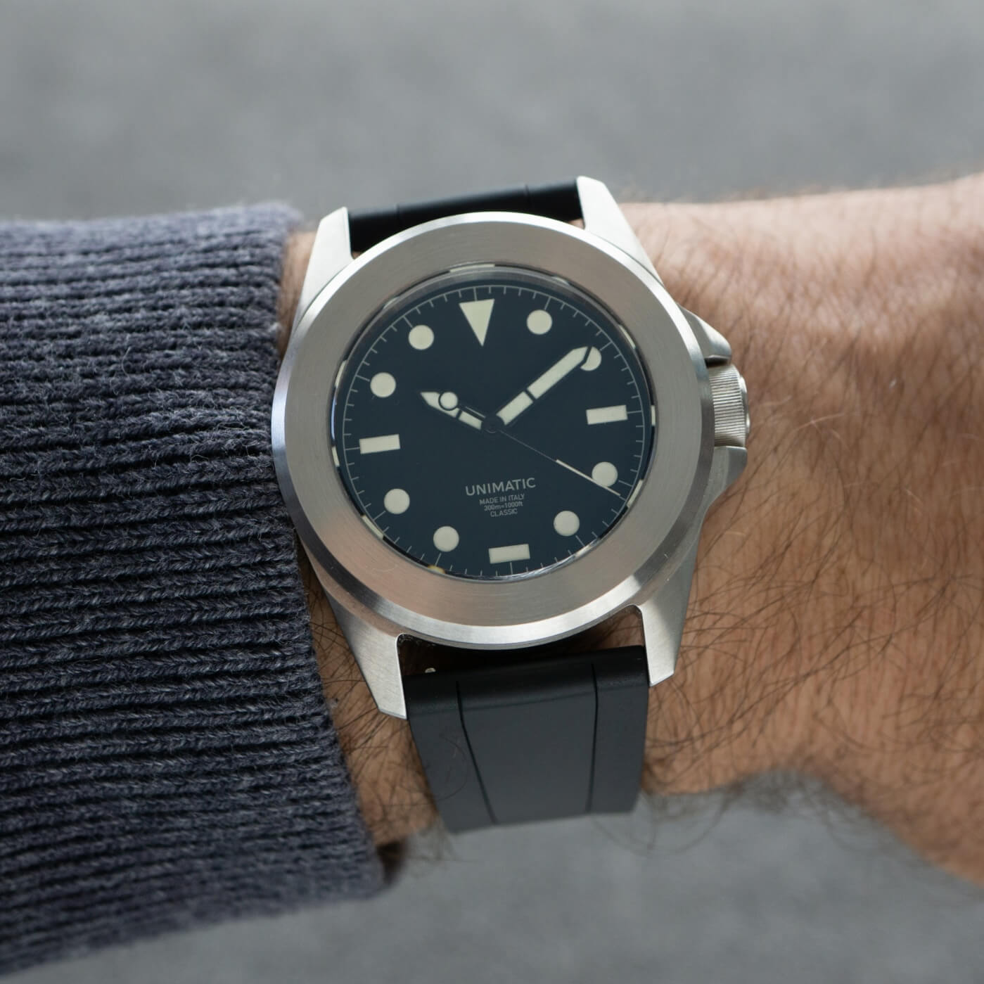 helvetus straight fkm rubber strap