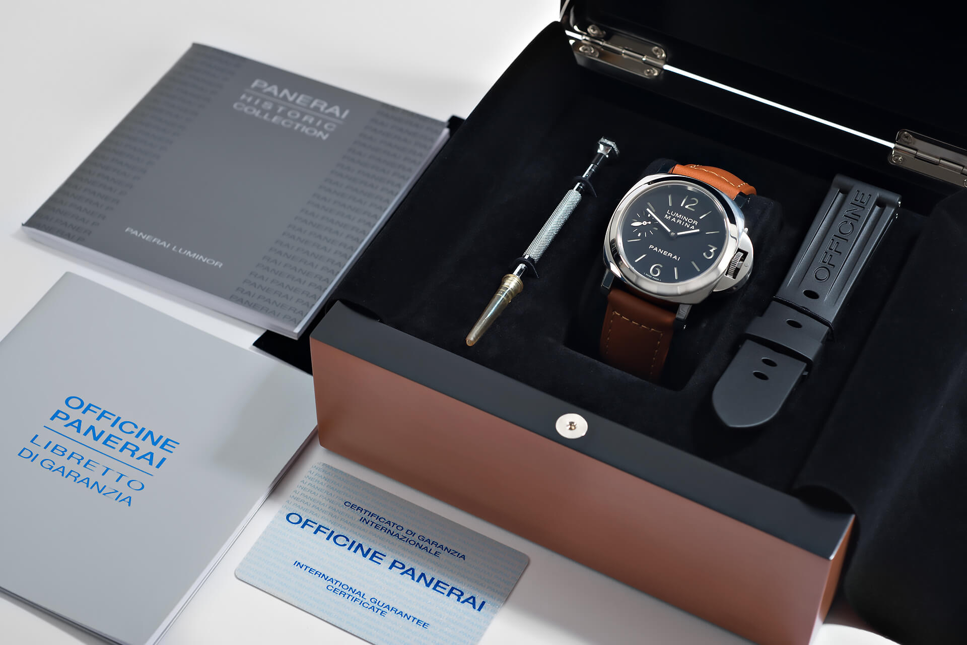 panerai luminor with the box