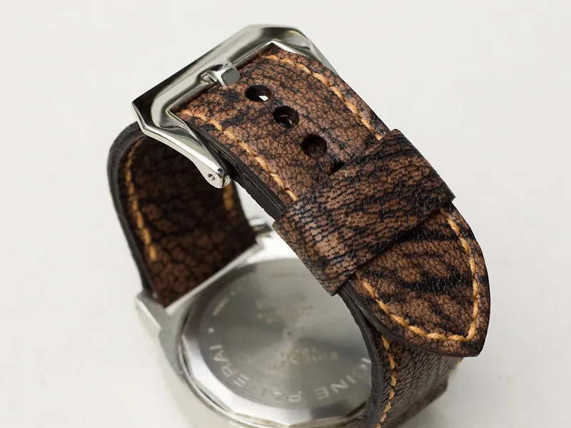 Leather strap by Toshi Straps
