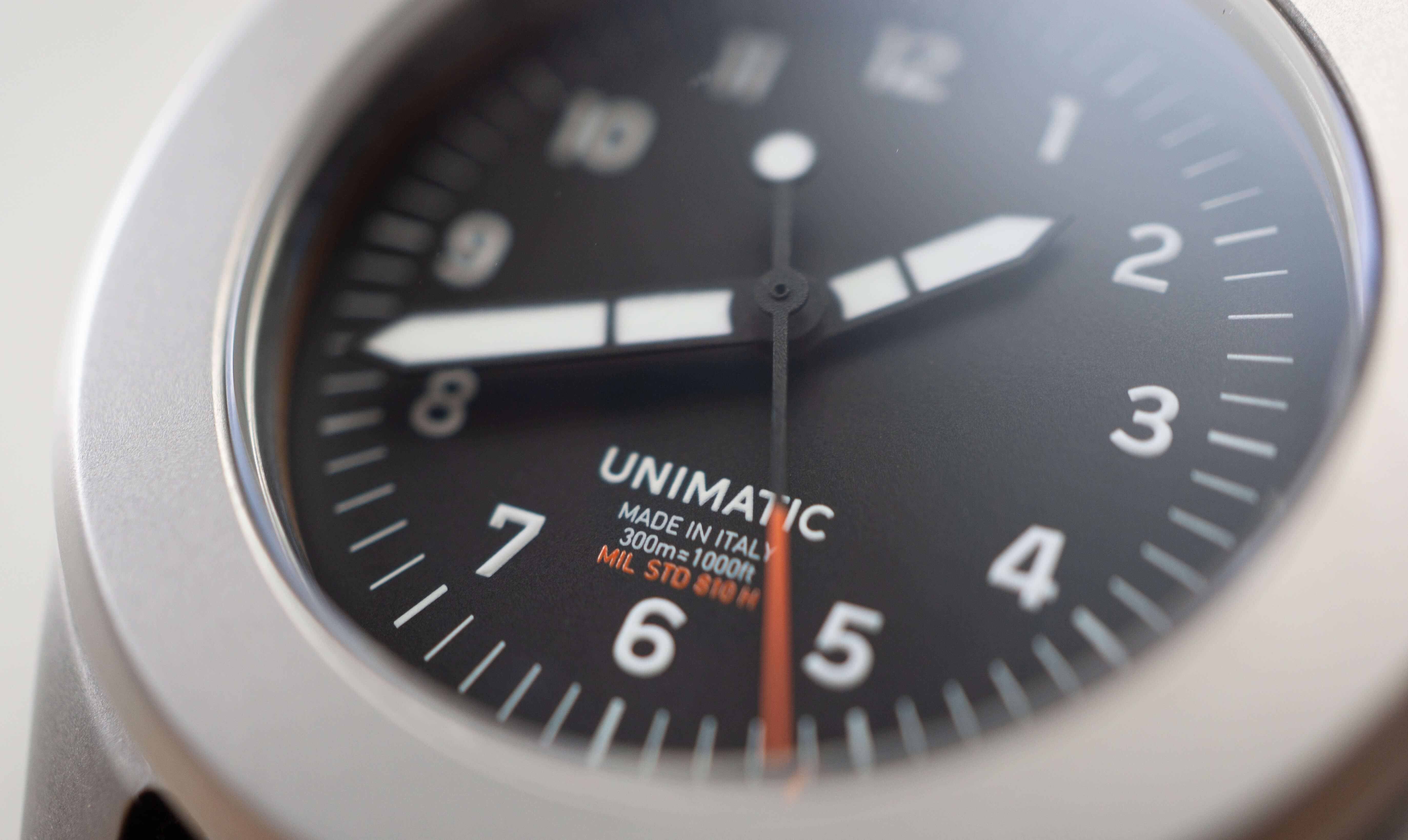 unimatic ut4 macro photo of the dial