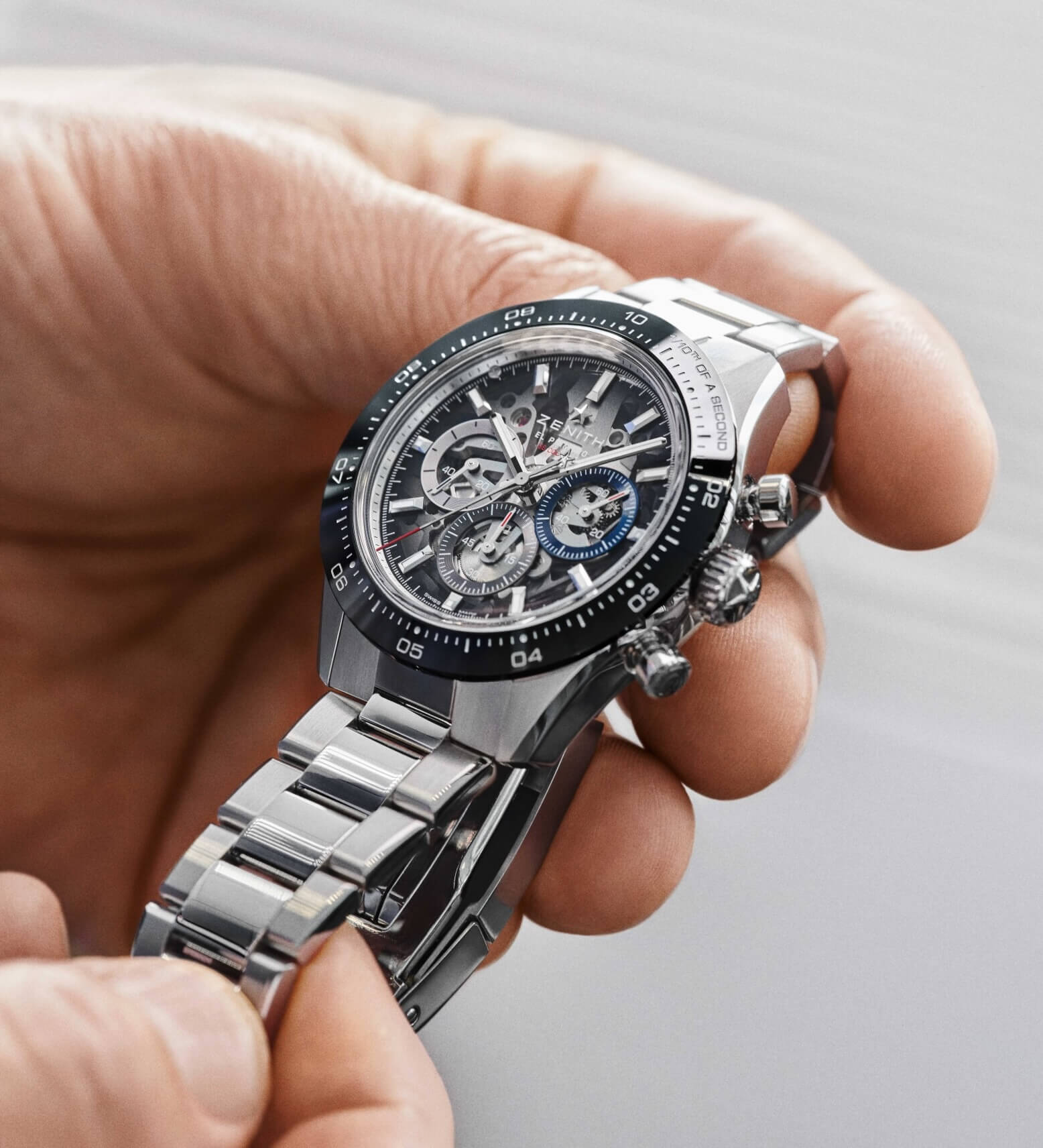 The new patented Zenith folding Zenclasp with micro-adjustment